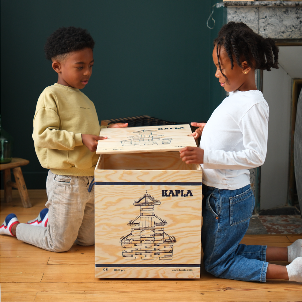 Boîte en bois 1000 planchettes Kapla - binnen spelen 